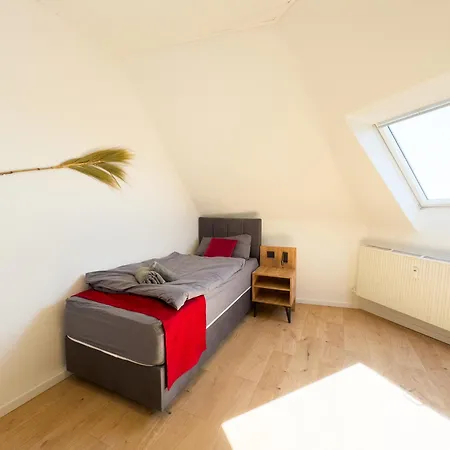 Serviceroom24 - 3 In Wlan - Smart-tv - 24-7 Check-in Und Kueche דירה