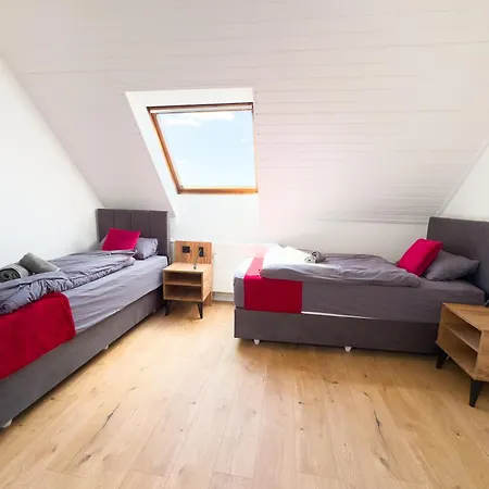 Serviceroom24 - 3 In Wlan - Smart-tv - 24-7 Check-in Und Kueche דירה *