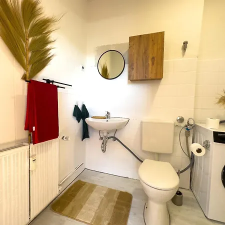 Serviceroom24 - 3 In Wlan - Smart-tv - 24-7 Check-in Und Kueche