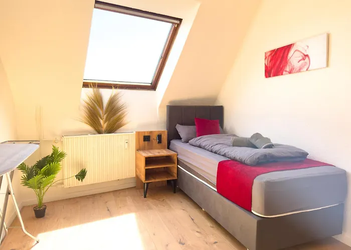 Serviceroom24 - 3 In Wlan - Smart-tv - 24-7 Check-in Und Kueche * 奥伯豪森