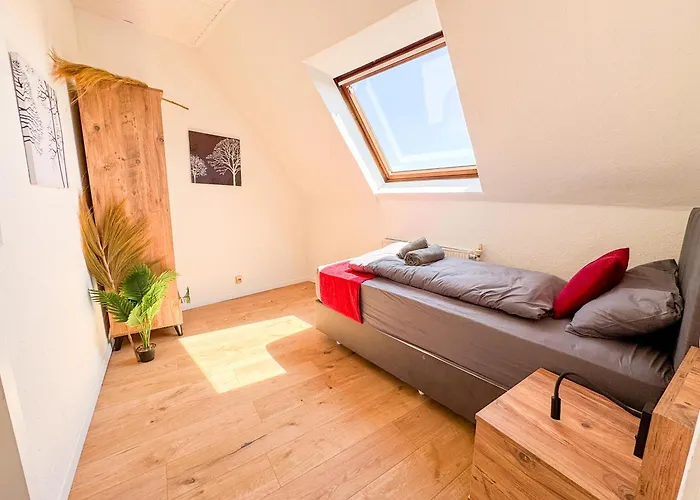 Serviceroom24 - 3 In Wlan - Smart-tv - 24-7 Check-in Und Kueche 奥伯豪森